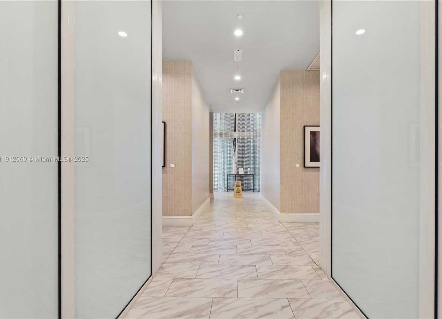 Small Image of 50 BISCAYNE BLVD #4808, Miami Number 54