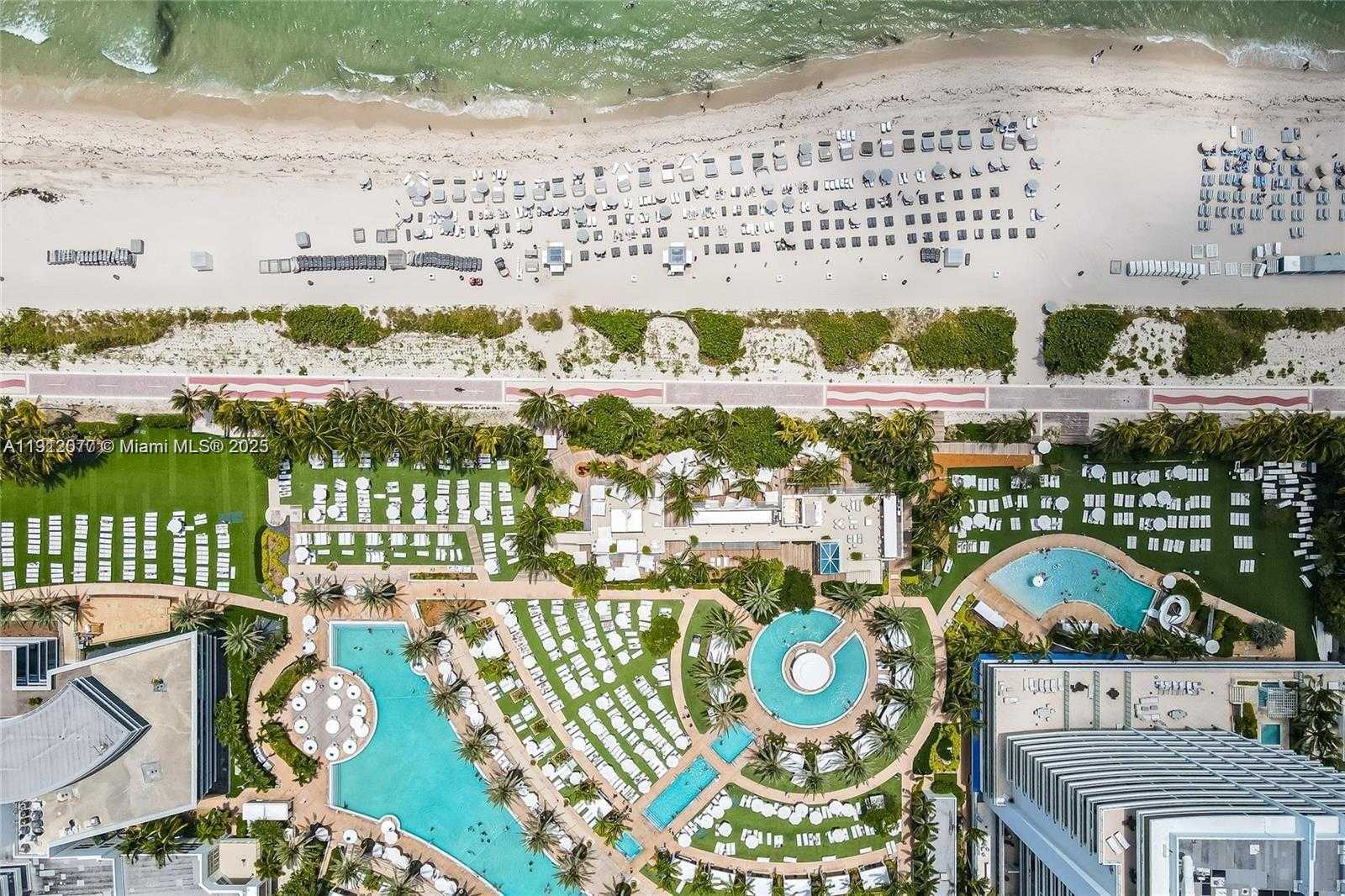 Small Image of 4401 COLLINS AVE #1604, Miami Beach Number 14