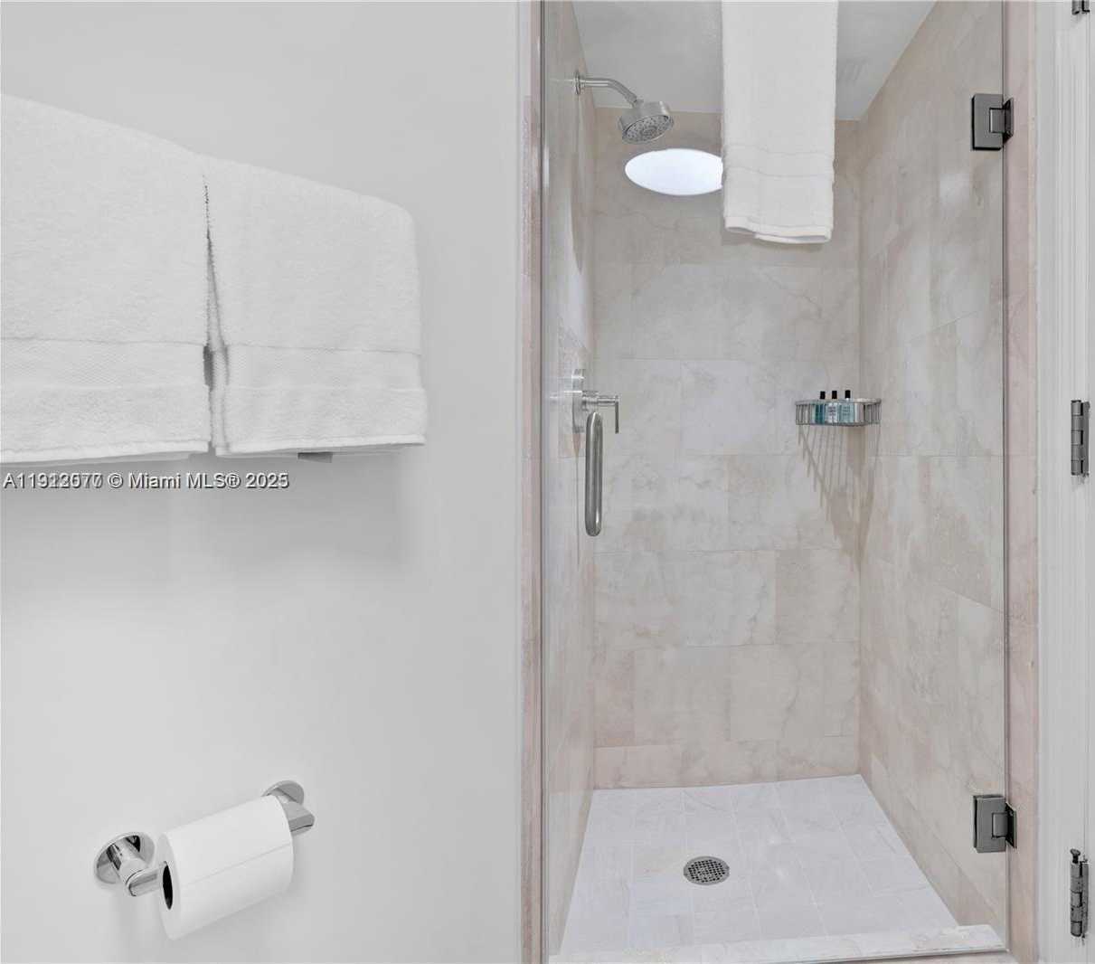 Small Image of 4401 COLLINS AVE #1604, Miami Beach Number 7