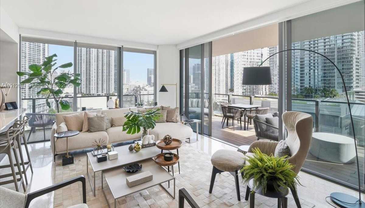 Small Image of 88 SOUTH WEST 7TH ST #1111, Miami Number 10