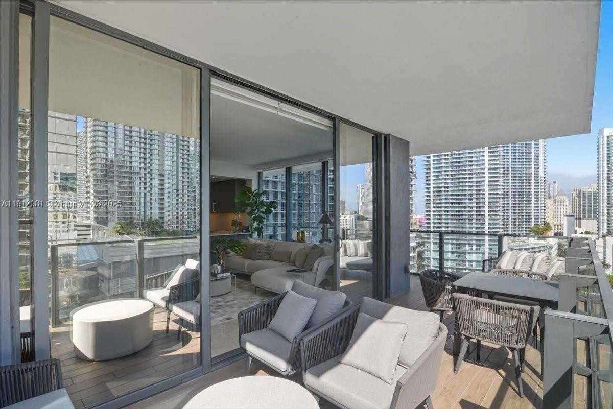 Small Image of 88 SOUTH WEST 7TH ST #1111, Miami Number 39