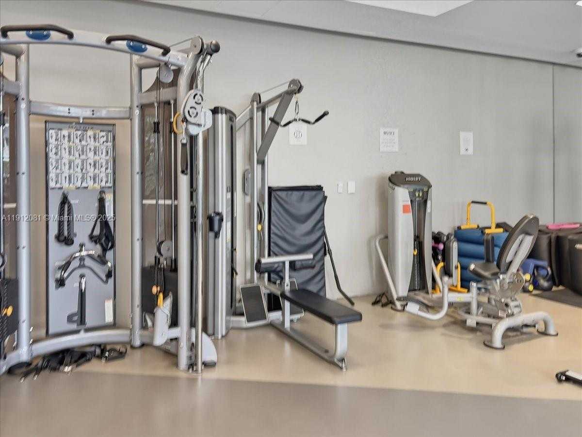 Small Image of 88 SOUTH WEST 7TH ST #1111, Miami Number 49