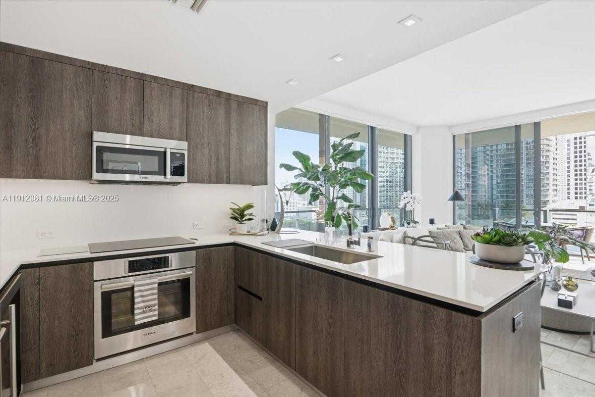 Small Image of 88 SOUTH WEST 7TH ST #1111, Miami Number 5