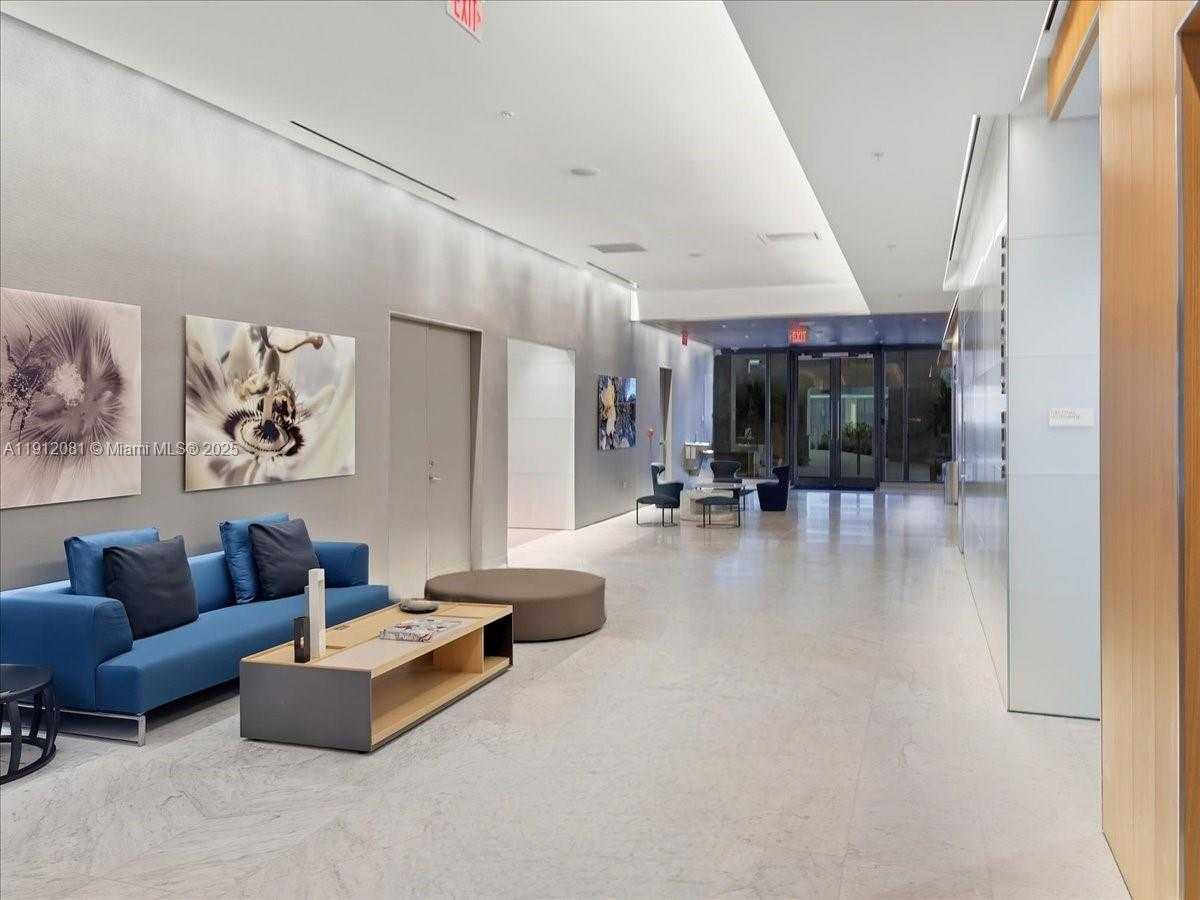 Small Image of 88 SOUTH WEST 7TH ST #1111, Miami Number 63