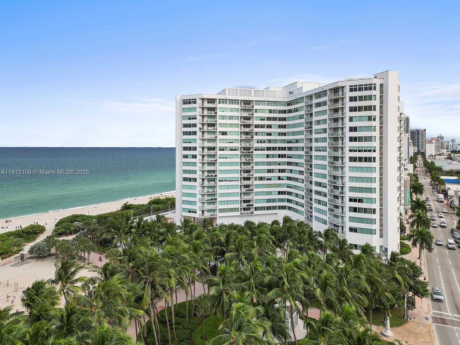 Small Image of 7135 COLLINS AVE #1425, Miami Beach Number 3