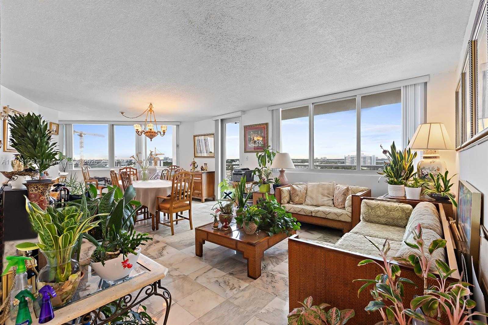 Small Image of 7135 COLLINS AVE #1425, Miami Beach Number 6