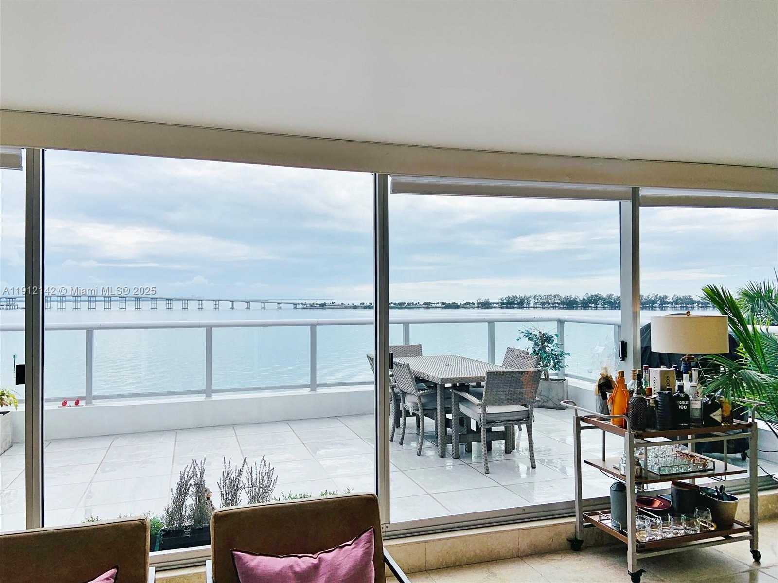 Small Image of 1541 BRICKELL AVE #C608, Miami Number 26