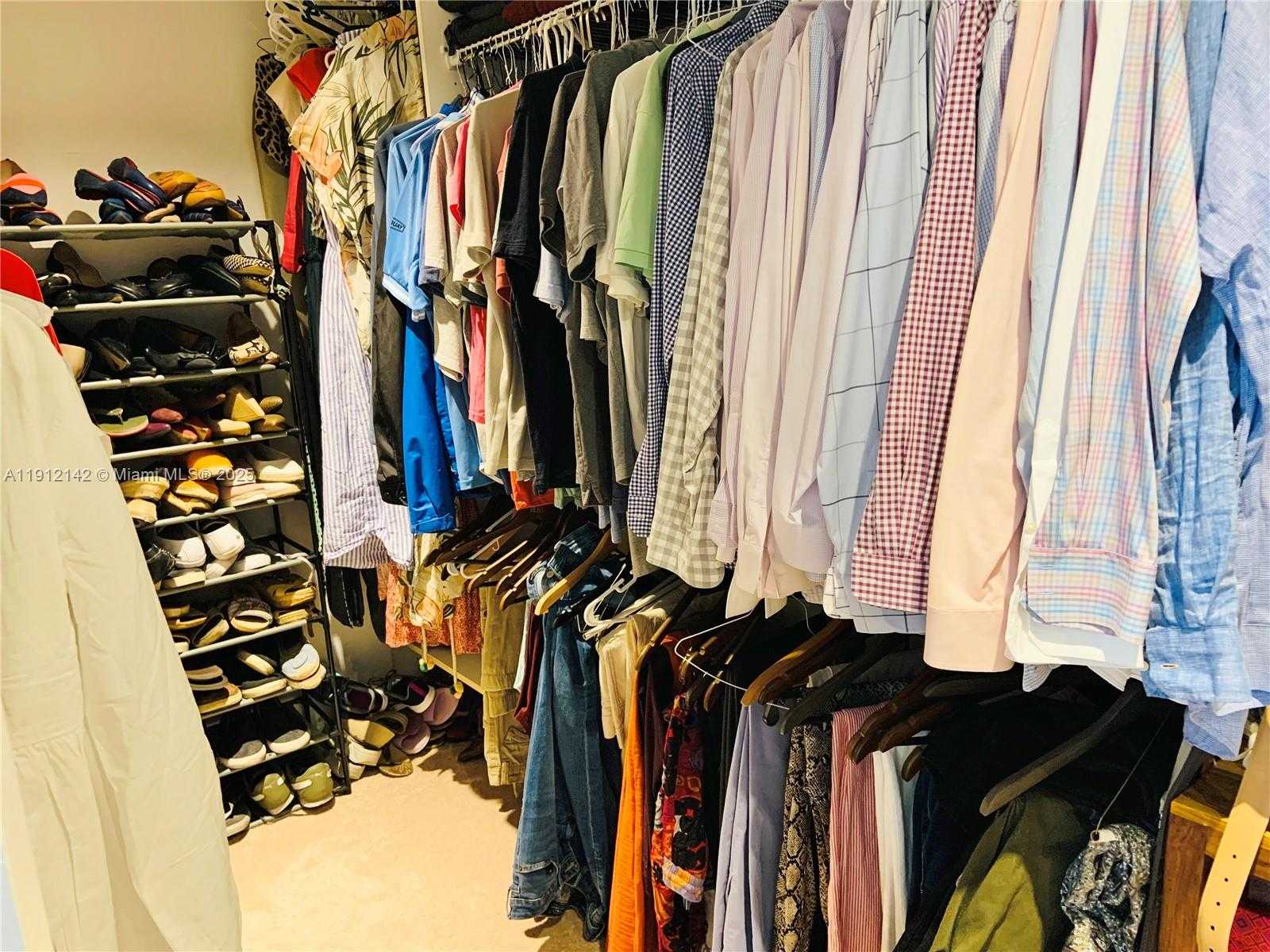 Small Image of 1541 BRICKELL AVE #C608, Miami Number 34