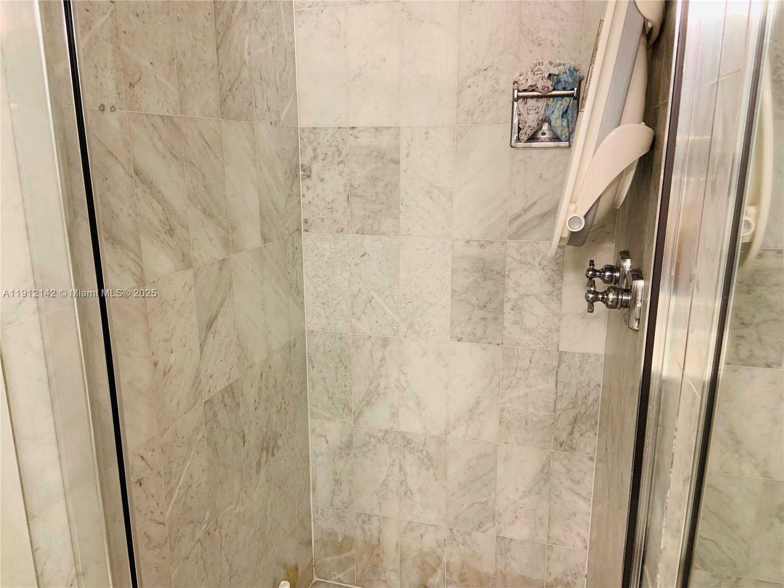 Small Image of 1541 BRICKELL AVE #C608, Miami Number 45