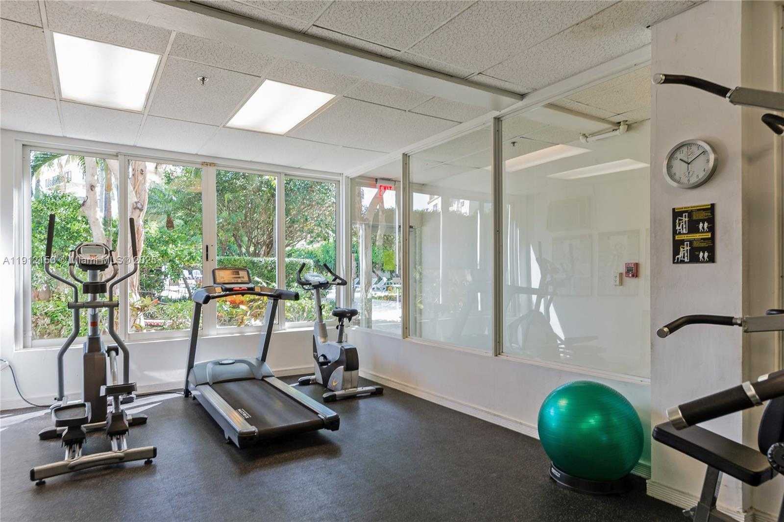 Small Image of 255 WEST 24TH ST #208, Miami Beach Number 20