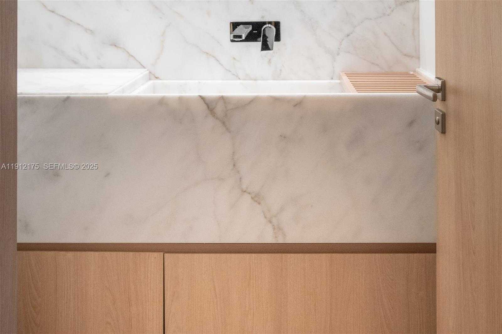 Small Image of 3 GROVE ISLE DR #C902, Miami Number 7