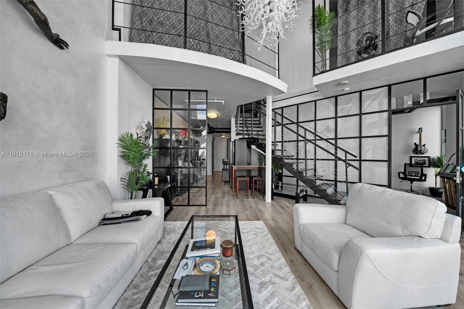 Small Image of 690 SOUTH WEST 1ST CT #2101, Miami Number 43