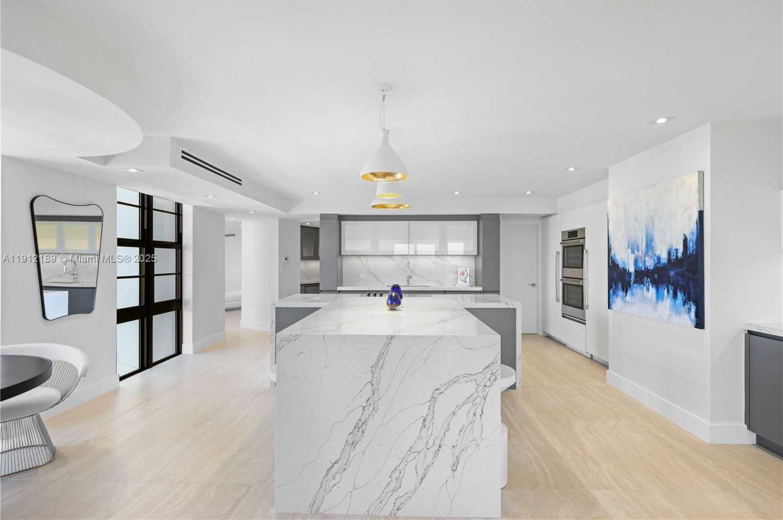 Small Image of 5500 COLLINS AVE #901 & 902, Miami Beach Number 44