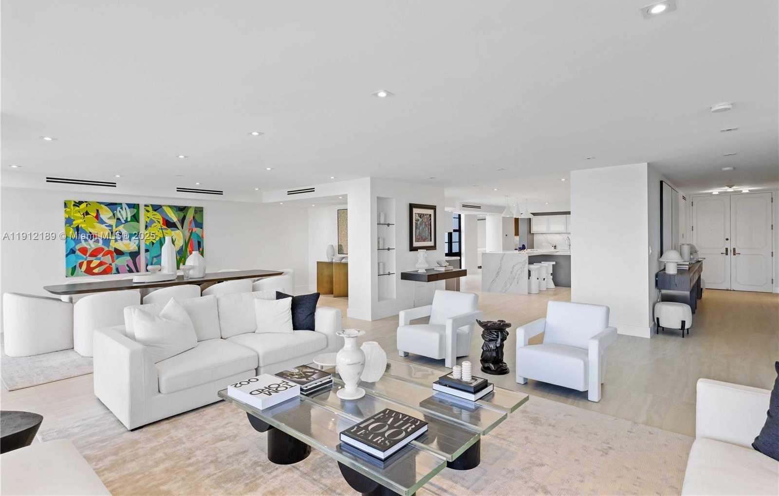 Small Image of 5500 COLLINS AVE #901 & 902, Miami Beach Number 5