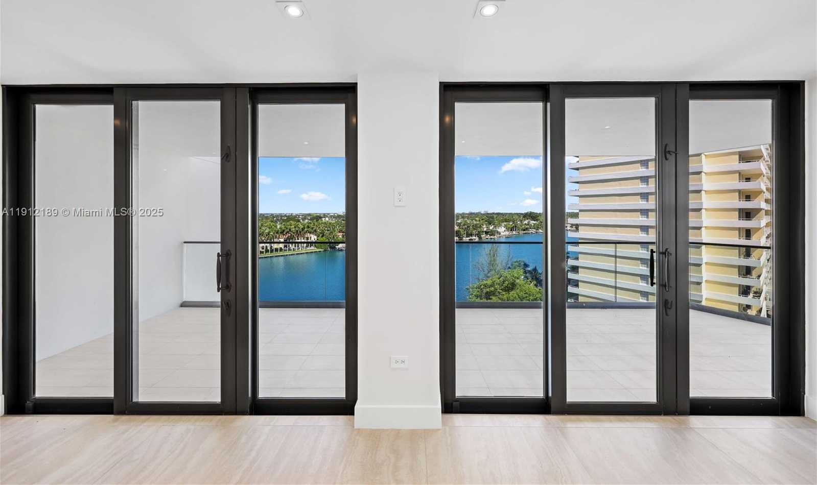 Small Image of 5500 COLLINS AVE #901 & 902, Miami Beach Number 61