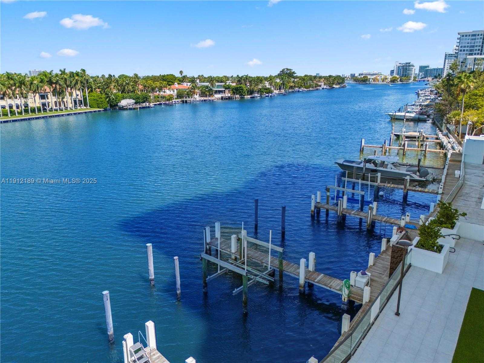 Small Image of 5500 COLLINS AVE #901 & 902, Miami Beach Number 87