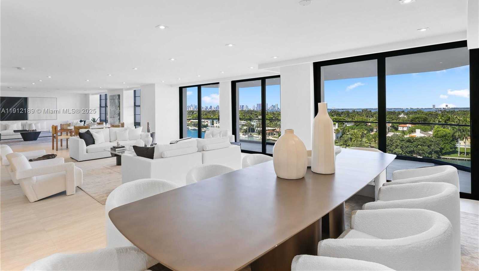 Small Image of 5500 COLLINS AVE #901 & 902, Miami Beach Number 9