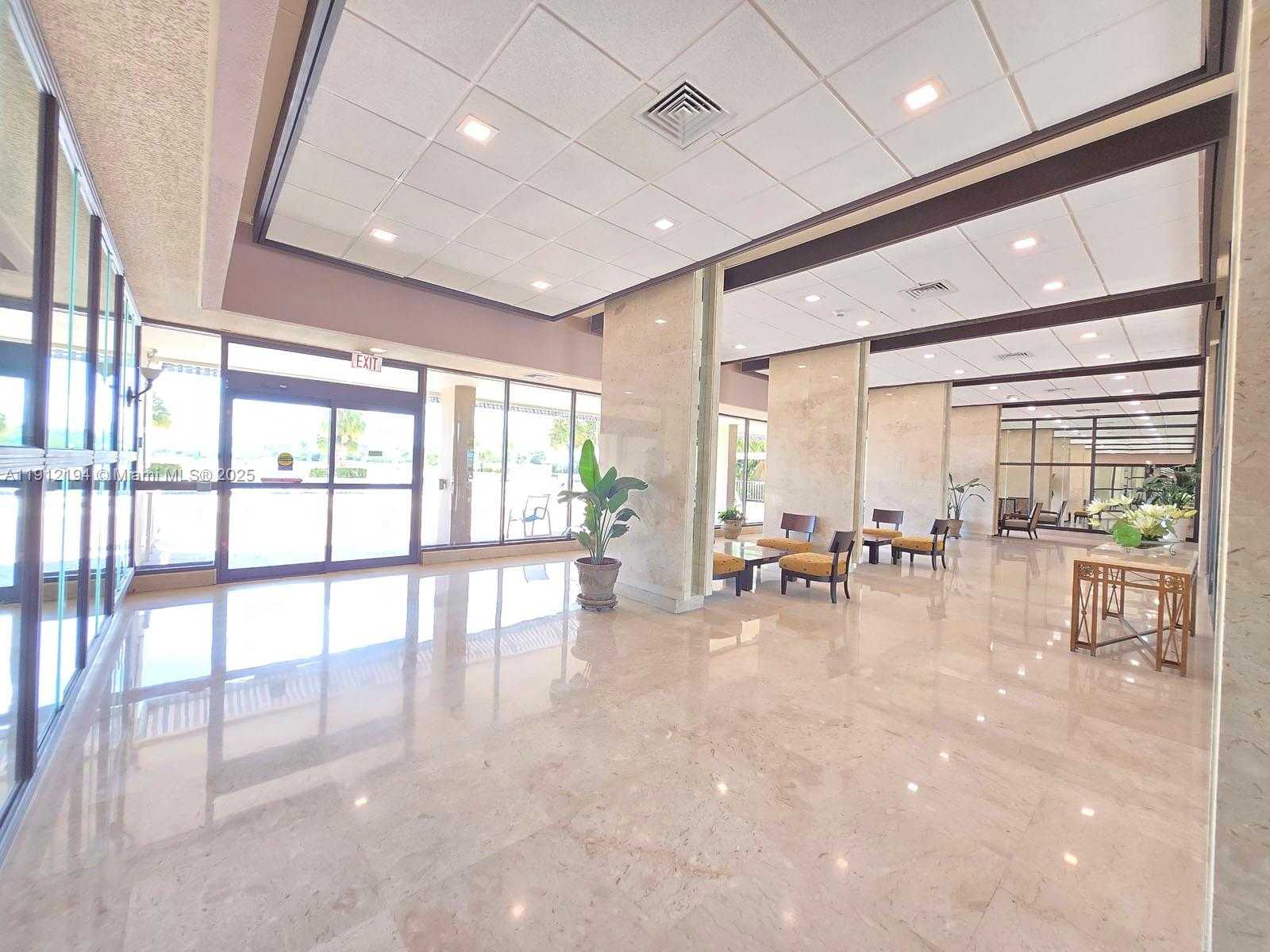 Small Image of 300 BAYVIEW DR #1611, Sunny Isles Beach Number 67