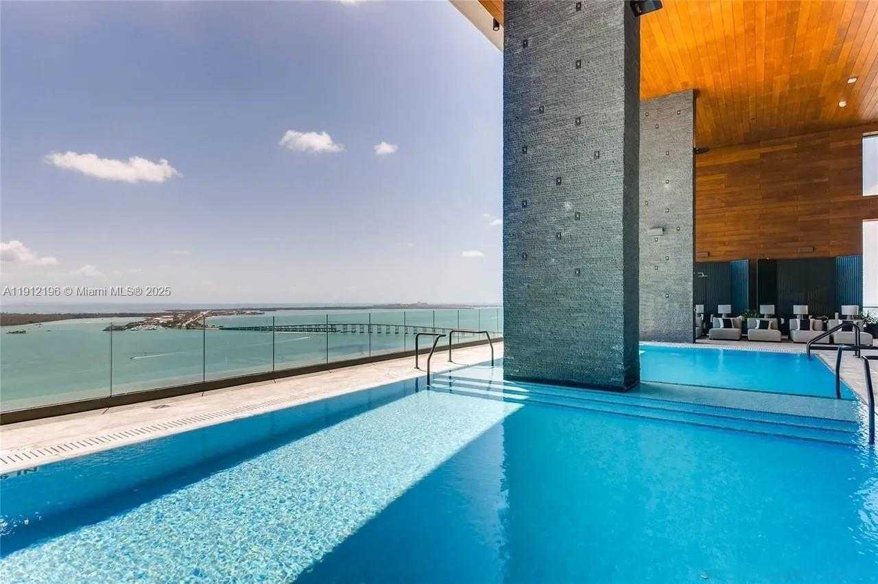 Small Image of 1451 BRICKELL AVE #4304, Miami Number 21