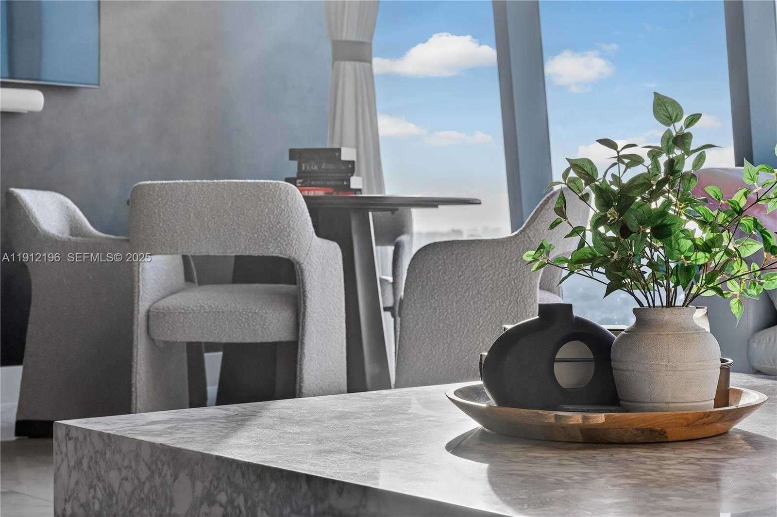 Small Image of 1451 BRICKELL AVE #4304, Miami Number 25