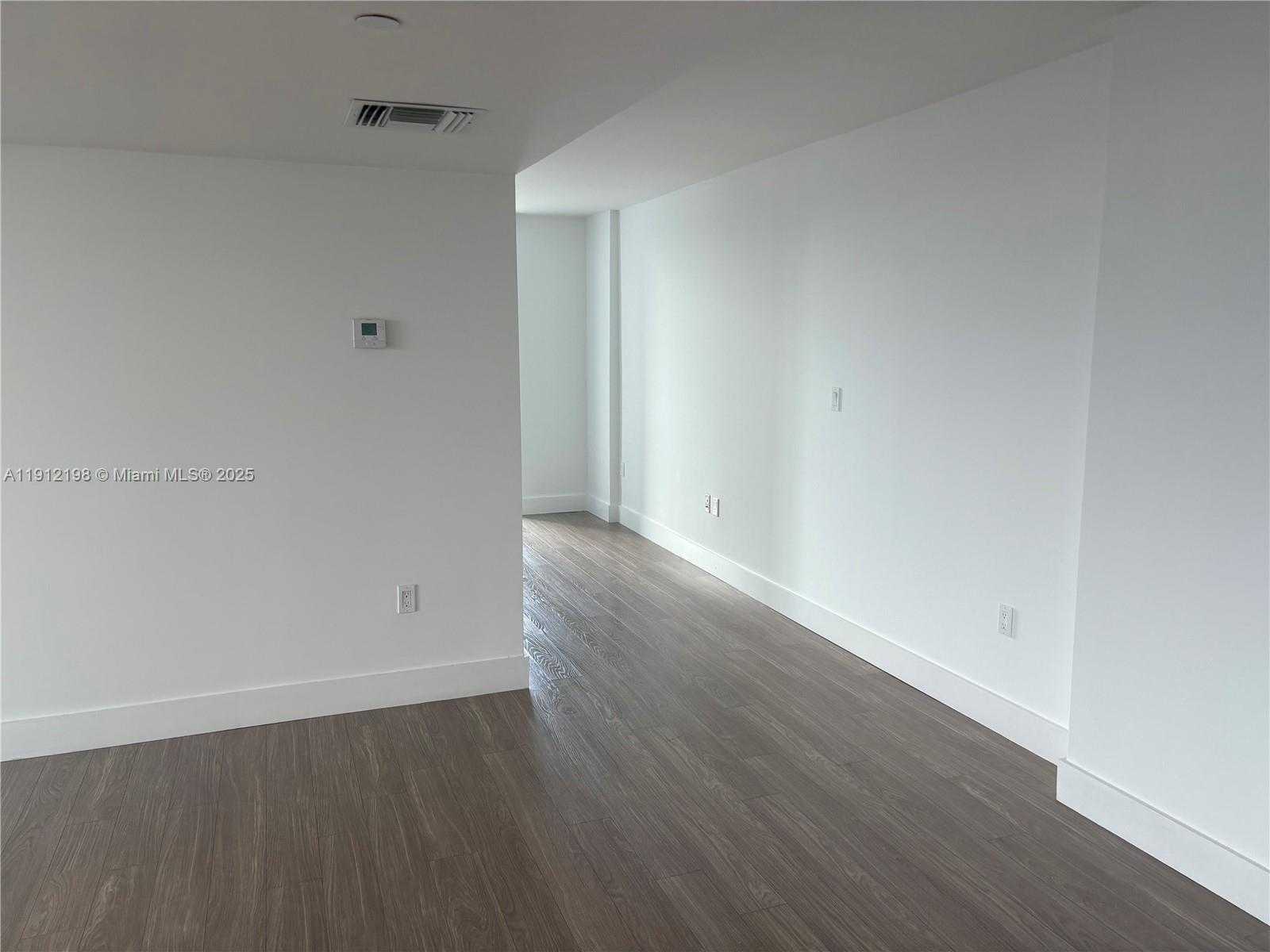 Small Image of 1025 92 ST #701, Bay Harbor Islands Number 11