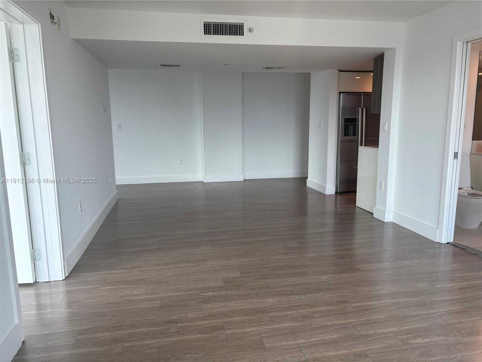 Small Image of 1025 92 ST #701, Bay Harbor Islands Number 20
