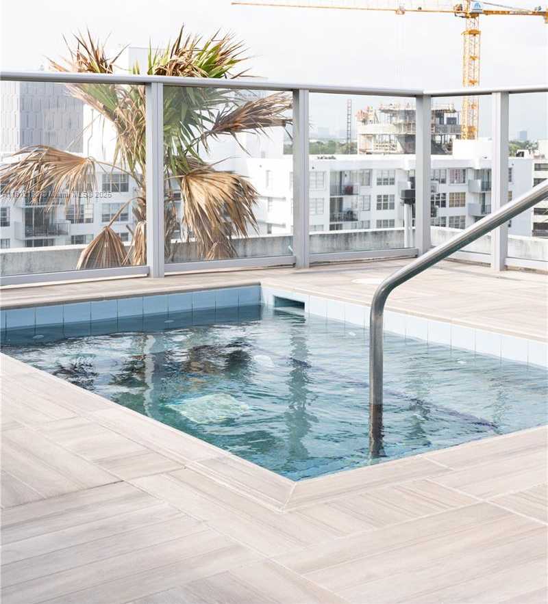 Small Image of 1025 92 ST #701, Bay Harbor Islands Number 5