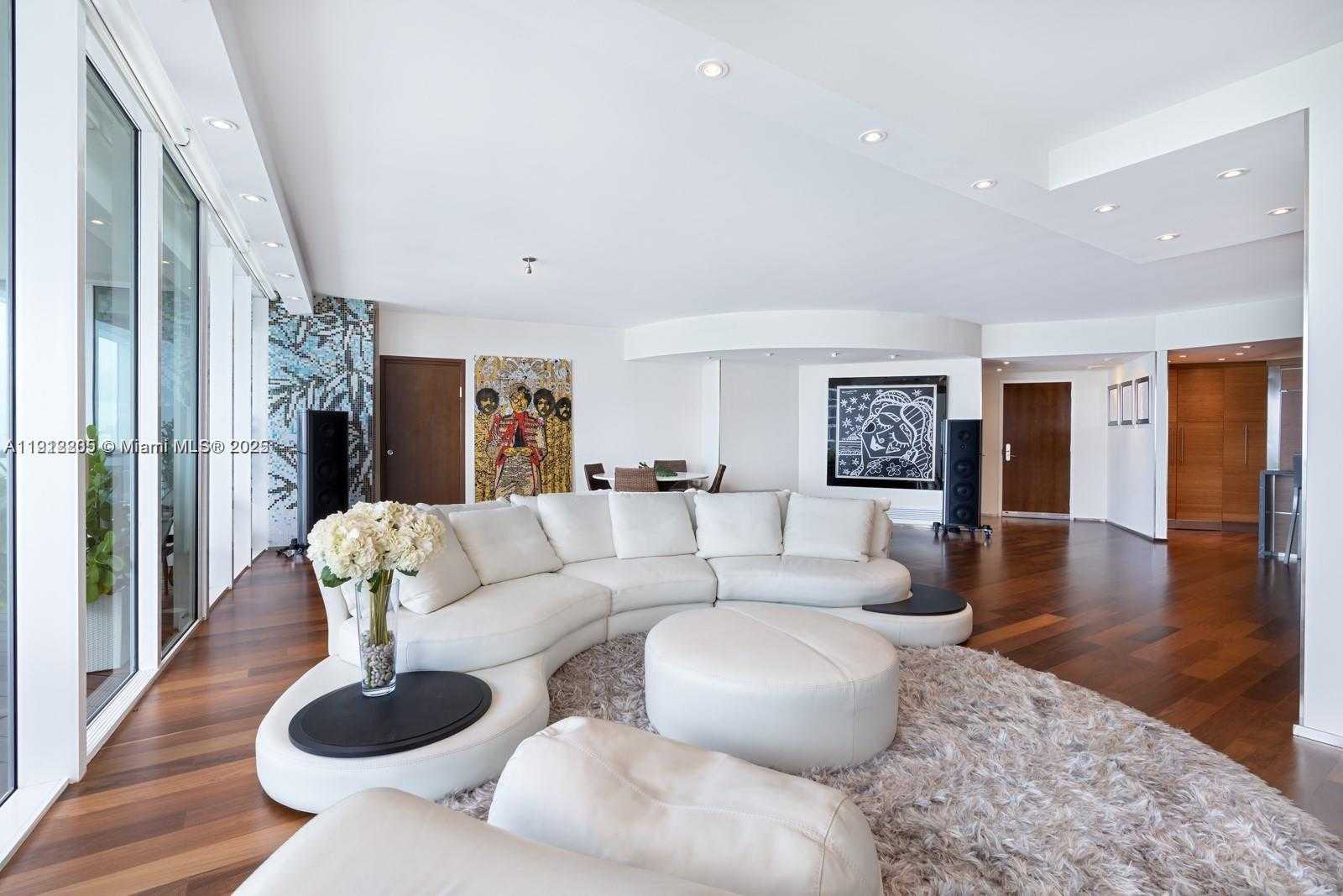 Small Image of 450 ALTON RD #3303, Miami Beach Number 2