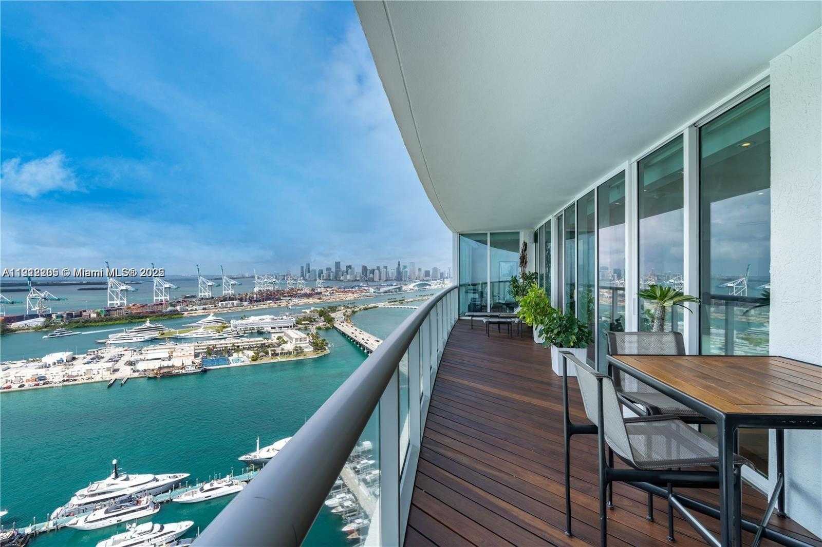 Small Image of 450 ALTON RD #3303, Miami Beach Number 5