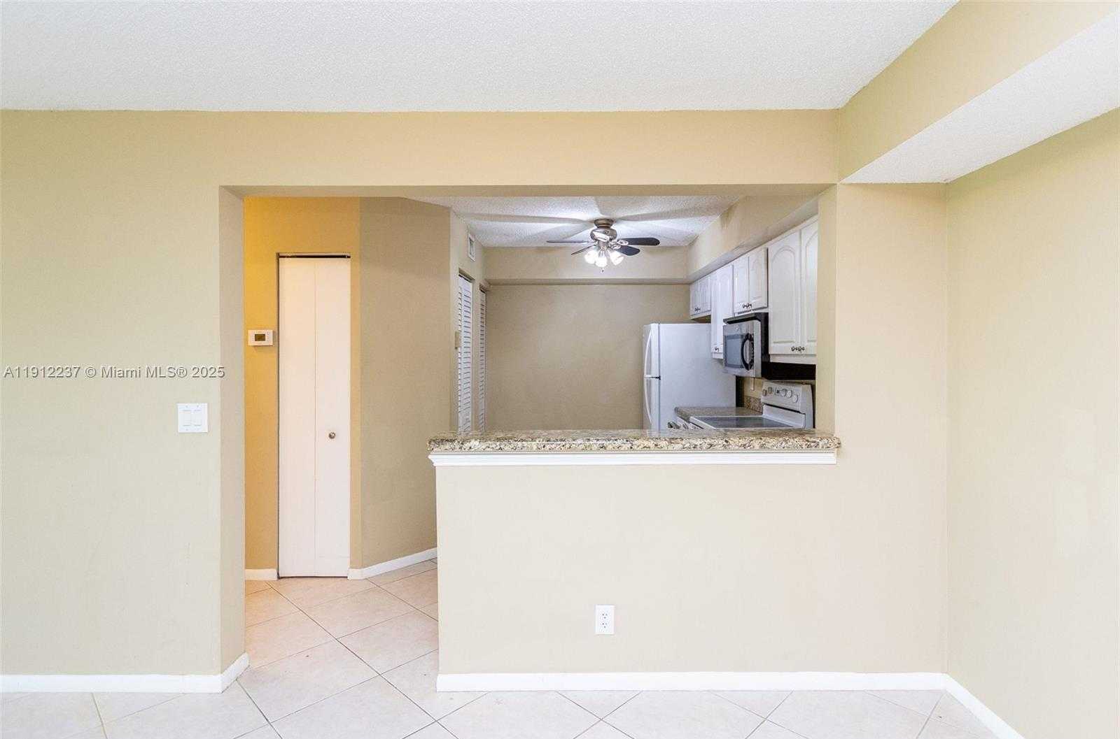 Small Image of 5721 RIVERSIDE DR #202B5, Coral Springs Number 16