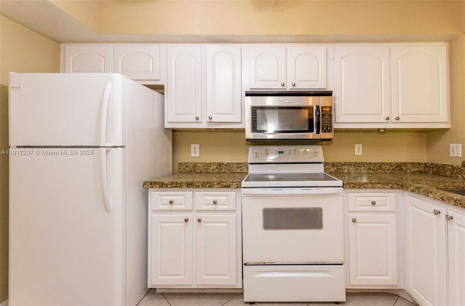 Small Image of 5721 RIVERSIDE DR #202B5, Coral Springs Number 19