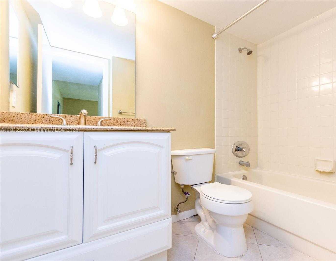 Small Image of 5721 RIVERSIDE DR #202B5, Coral Springs Number 27