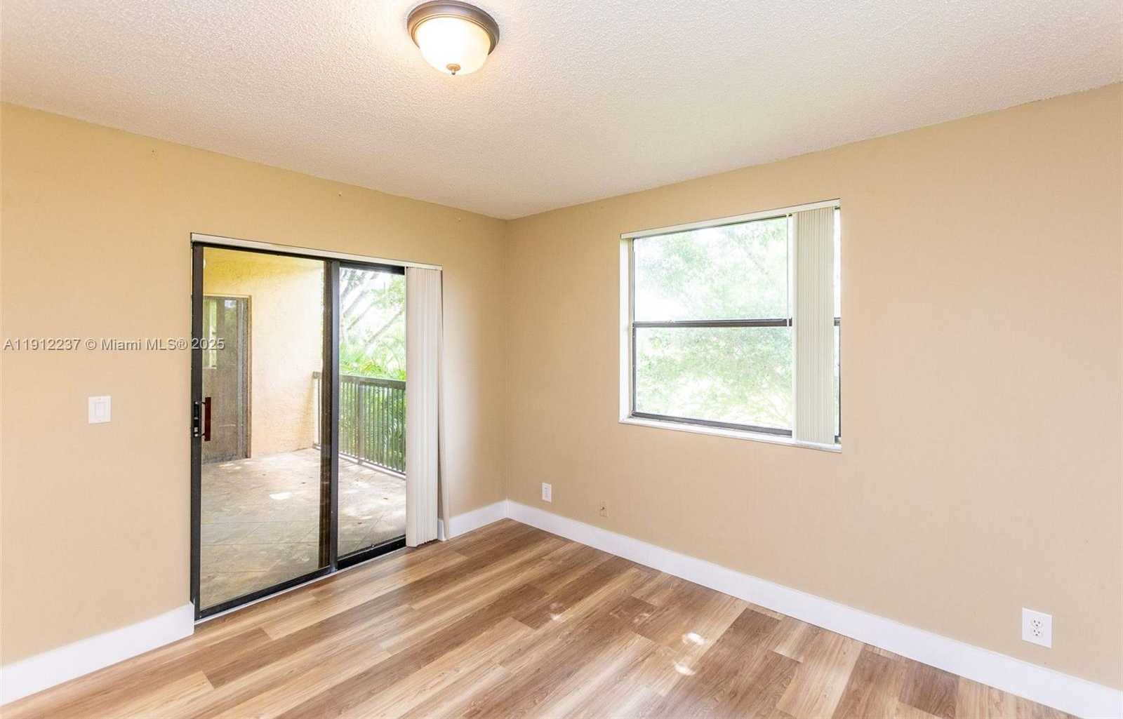 Small Image of 5721 RIVERSIDE DR #202B5, Coral Springs Number 30