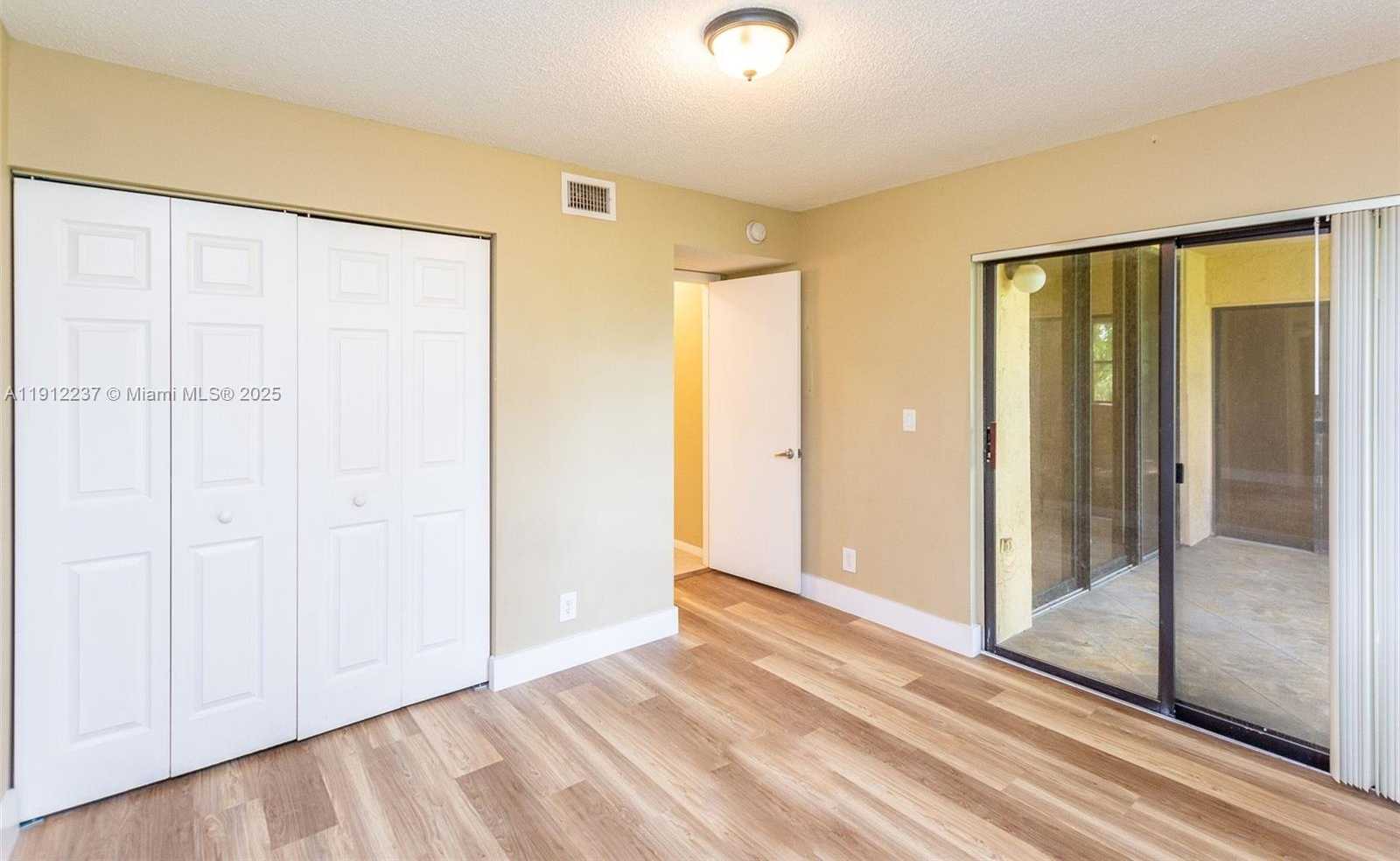 Small Image of 5721 RIVERSIDE DR #202B5, Coral Springs Number 31