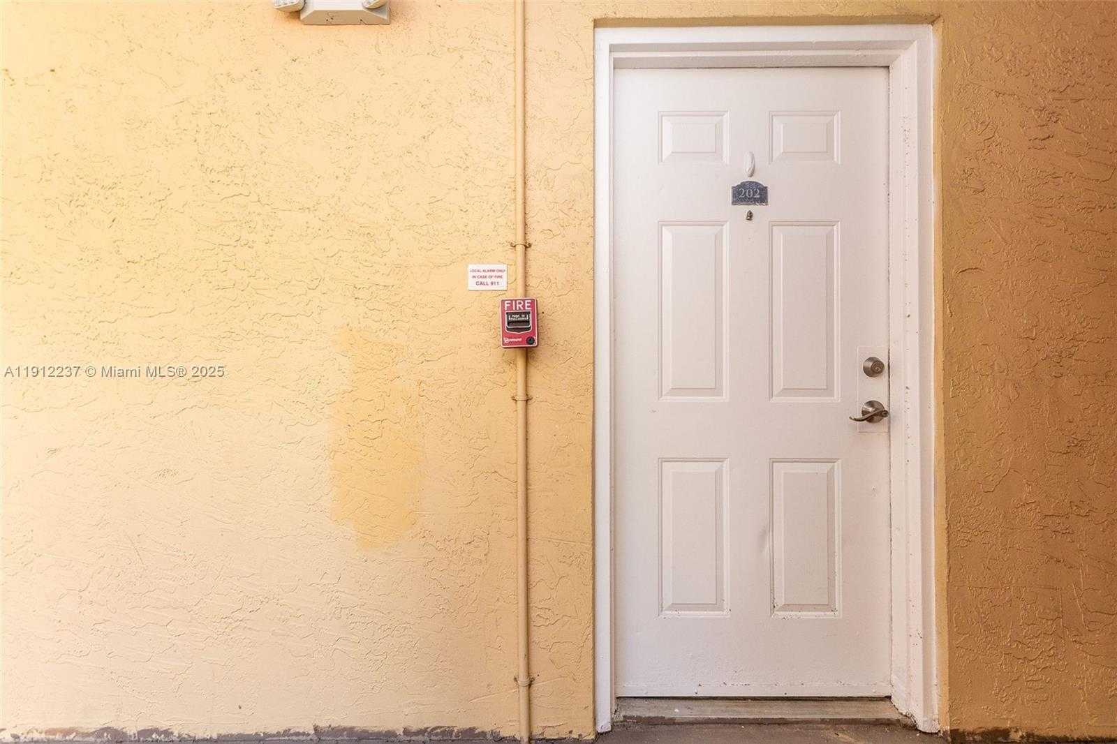 Small Image of 5721 RIVERSIDE DR #202B5, Coral Springs Number 5