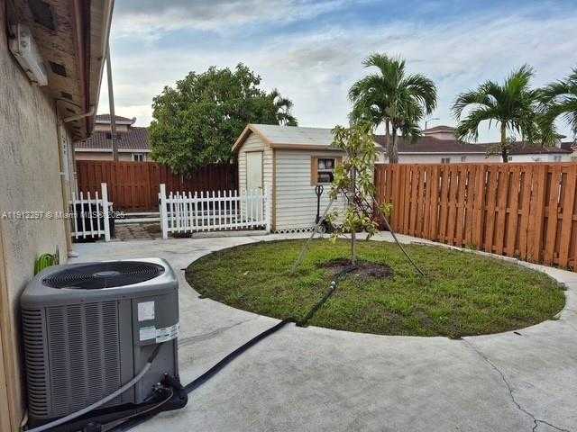 Small Image of 7001 WEST 35TH AVE #220, Hialeah Number 12