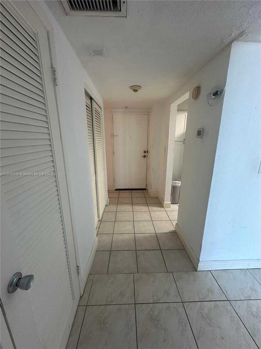 Small Image of 19390 COLLINS AVE #1019, Sunny Isles Beach Number 12