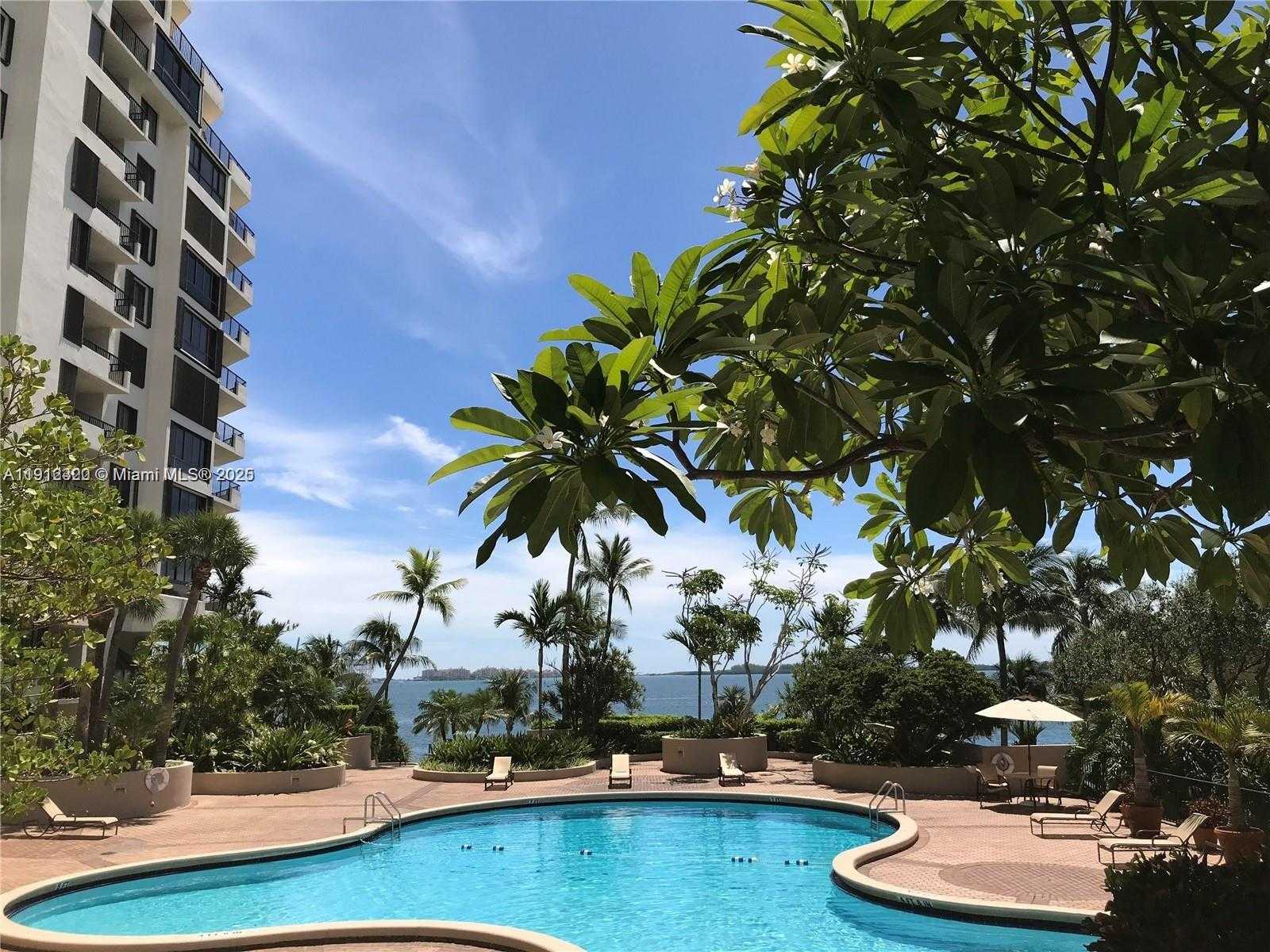 Small Image of 520 BRICKELL KEY DR #A1615, Miami Number 19