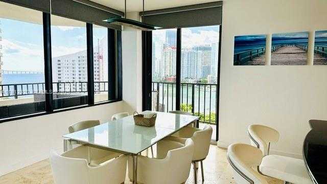 Small Image of 520 BRICKELL KEY DR #A1615, Miami Number 31