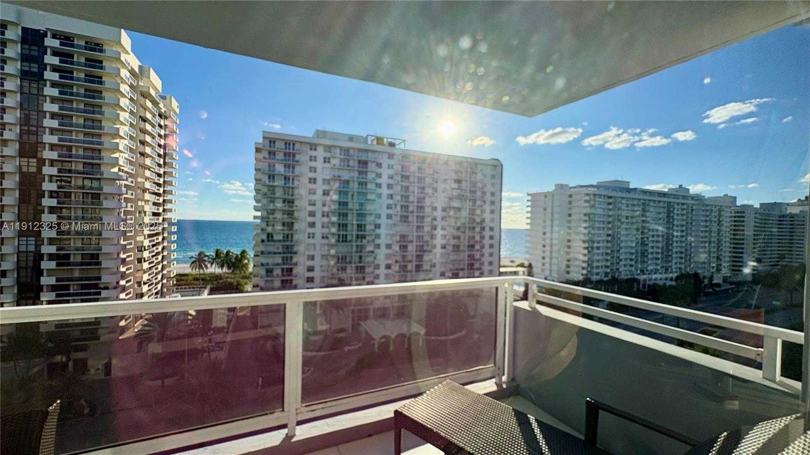 Small Image of 5700 COLLINS AVE #11B, Miami Beach Number 34