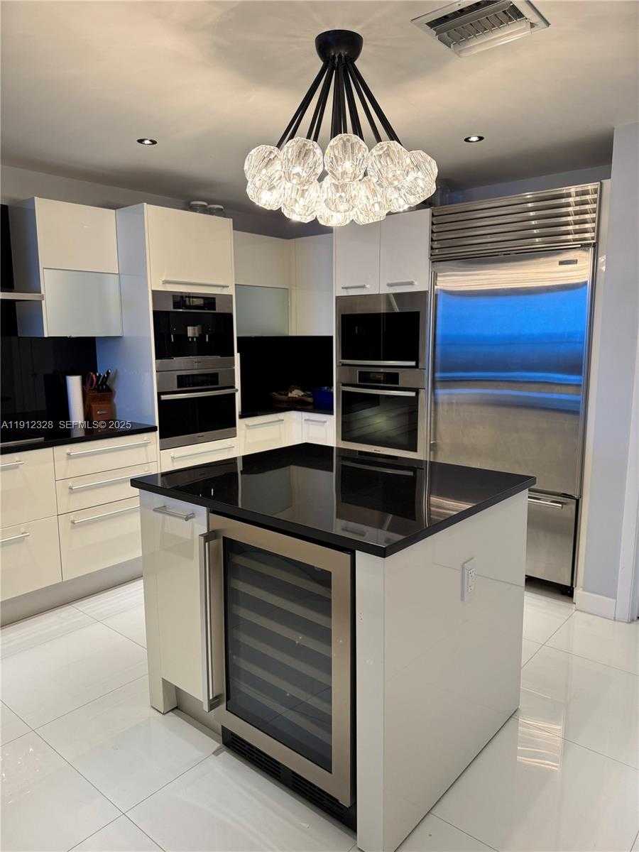 Small Image of 17121 COLLINS AVE #1905, Sunny Isles Beach Number 15