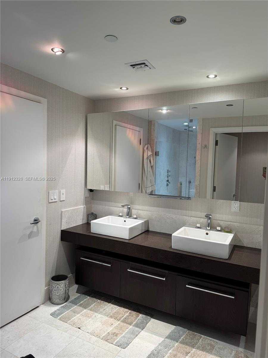 Small Image of 17121 COLLINS AVE #1905, Sunny Isles Beach Number 21