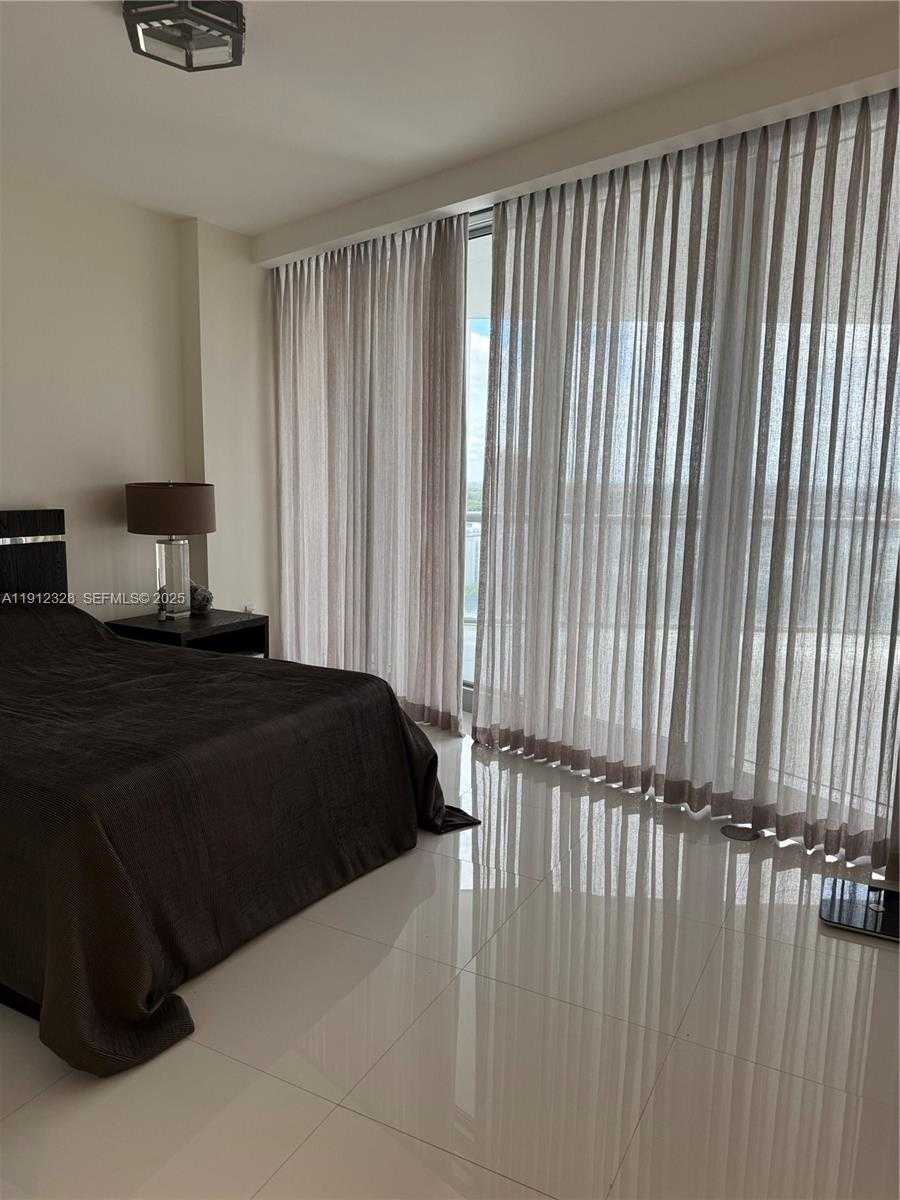 Small Image of 17121 COLLINS AVE #1905, Sunny Isles Beach Number 24