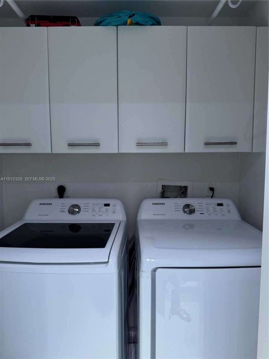 Small Image of 17121 COLLINS AVE #1905, Sunny Isles Beach Number 31