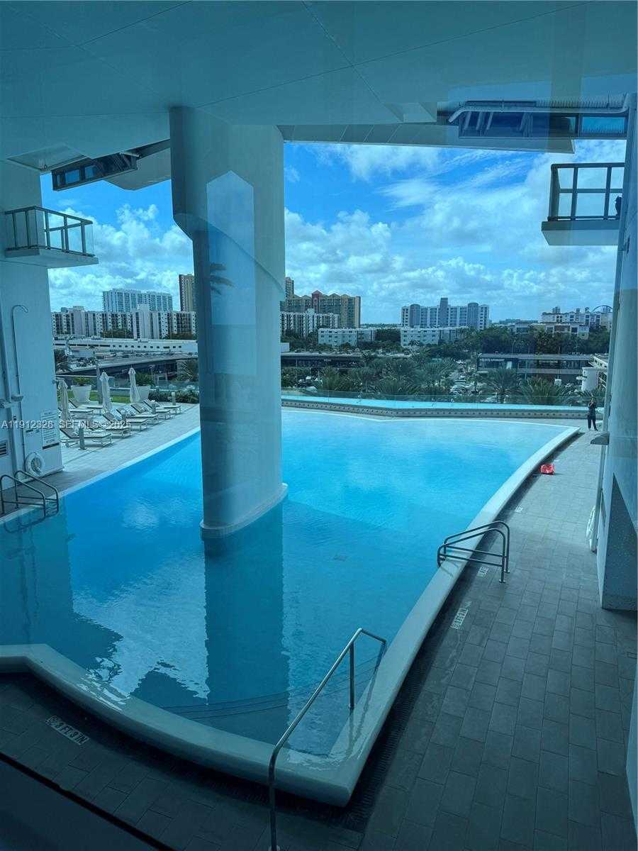 Small Image of 17121 COLLINS AVE #1905, Sunny Isles Beach Number 36