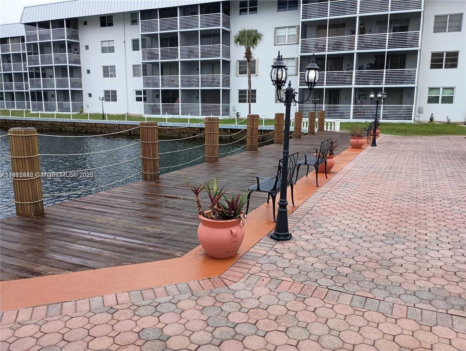 Small Image of 3551 NORTH EAST 169TH ST #306, North Miami Beach Number 10