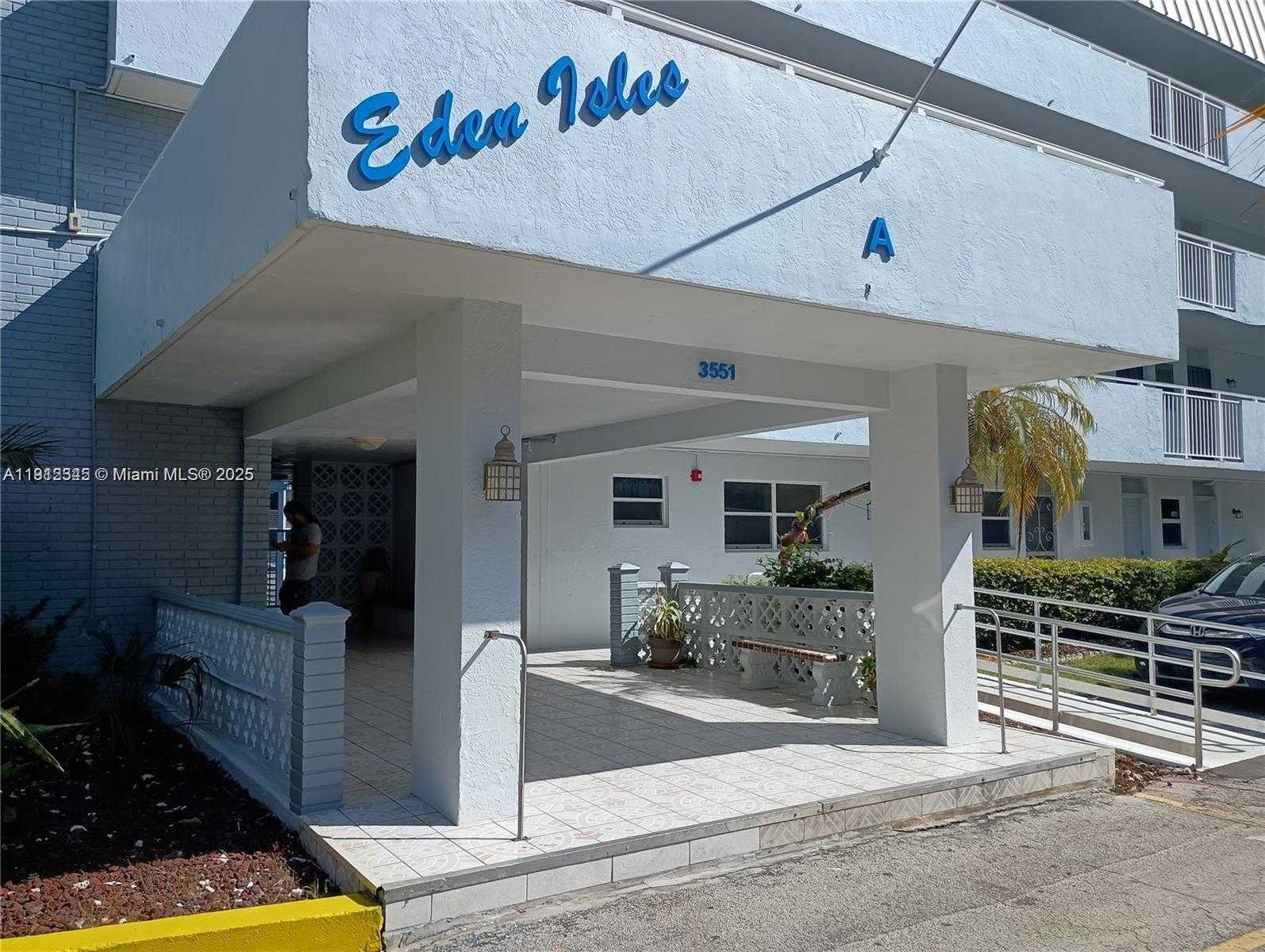 Small Image of 3551 NORTH EAST 169TH ST #306, North Miami Beach Number 2