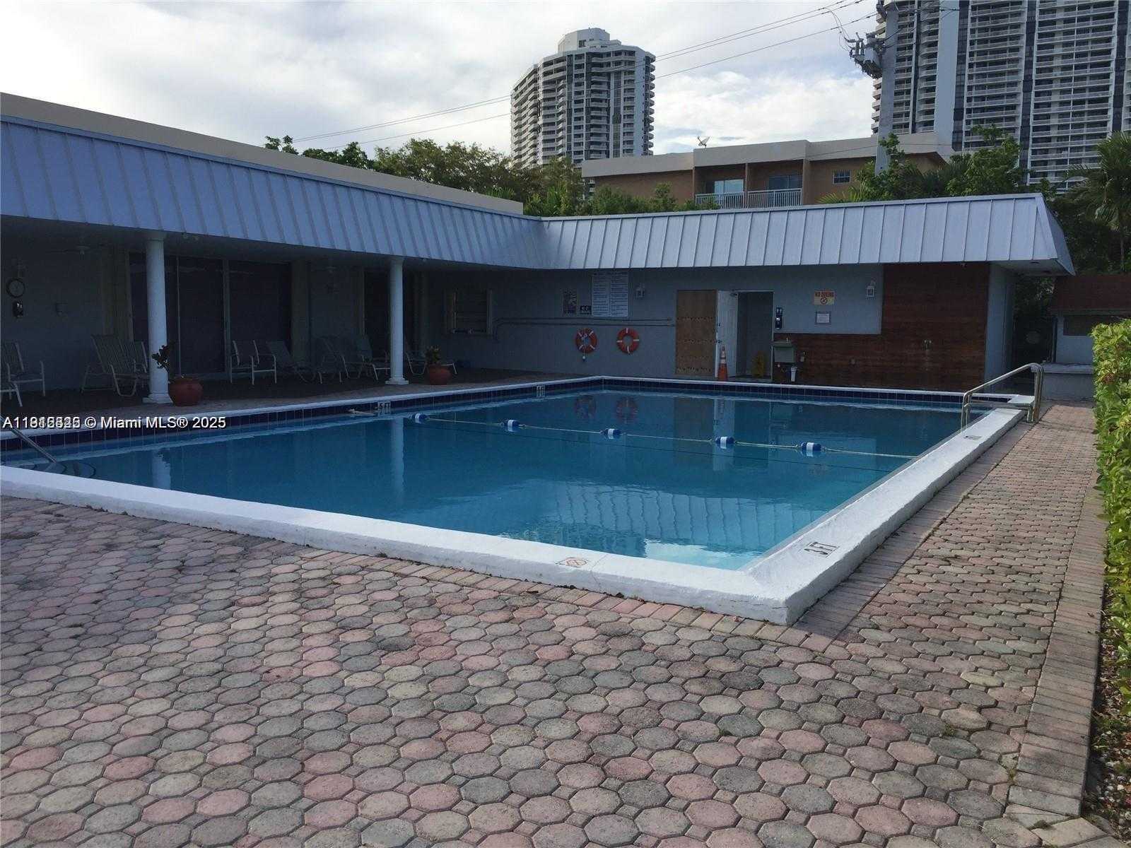 Small Image of 3551 NORTH EAST 169TH ST #306, North Miami Beach Number 8