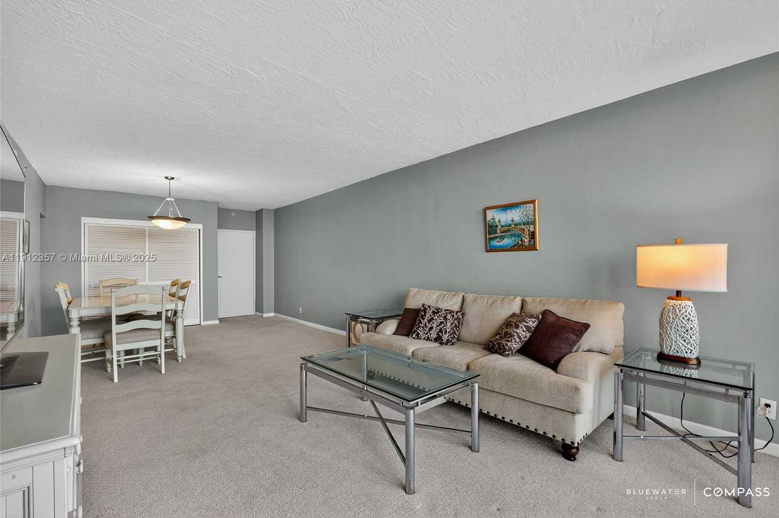 Small Image of 3000 SOUTH OCEAN DR #712, Hollywood Number 9