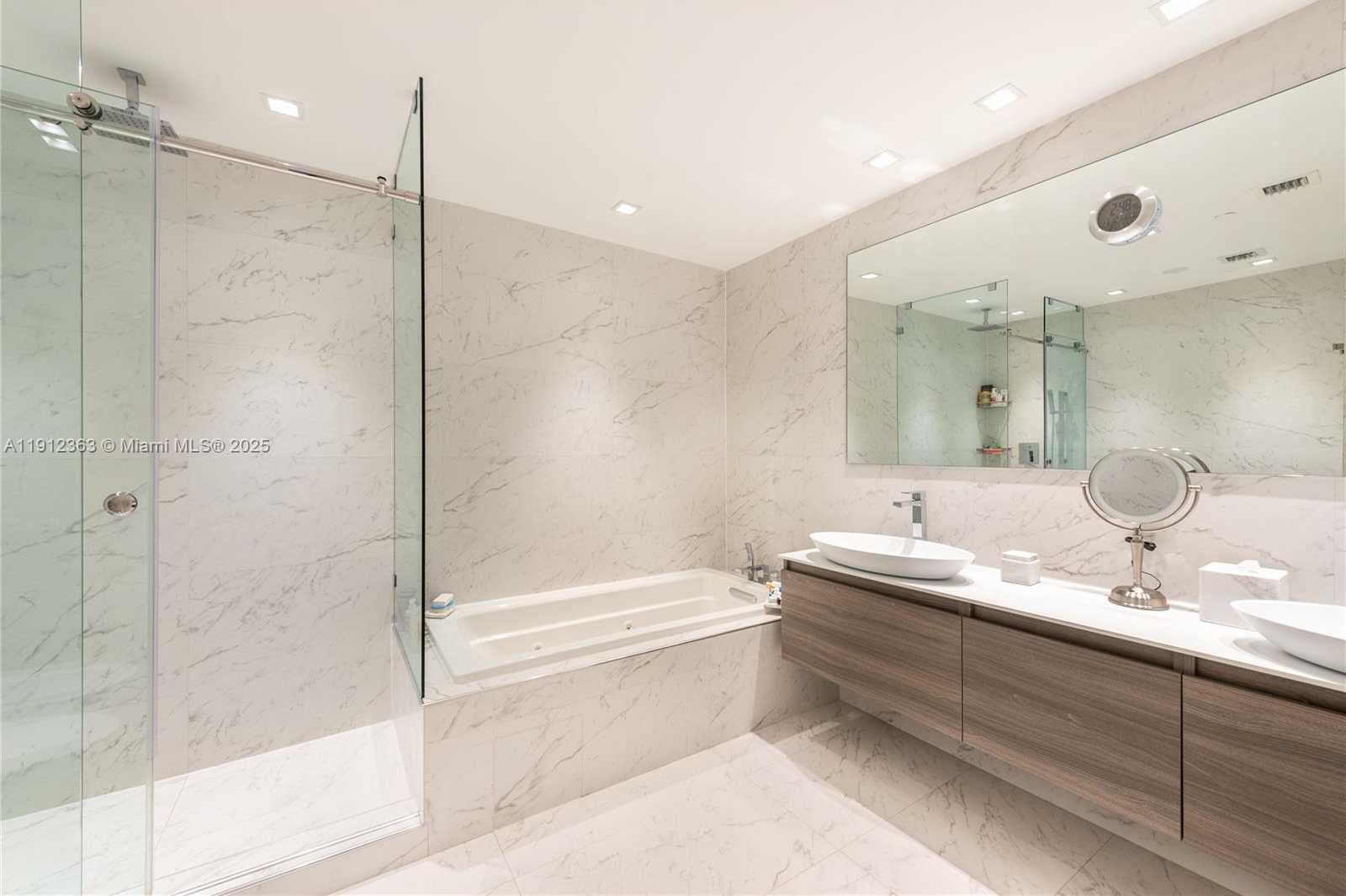 Small Image of 8925 COLLINS AVE #11C, Surfside Number 23